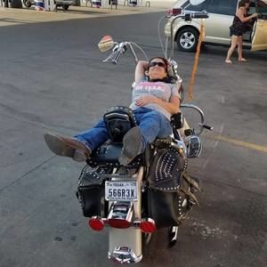 Meet your Posher, Annette